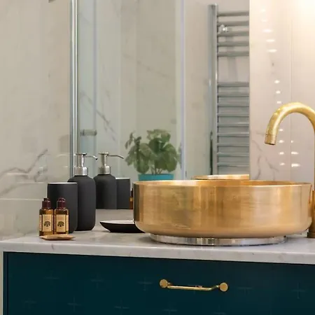 8pers#rivoli#samaritaine#pont Neuf * Париж